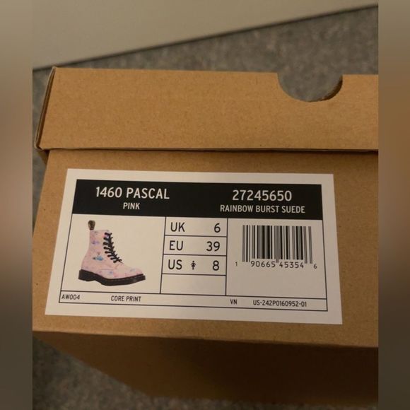 NIB Dr. Martens 1460 Pascal Rainbow burst!! - Picture 5 of 5